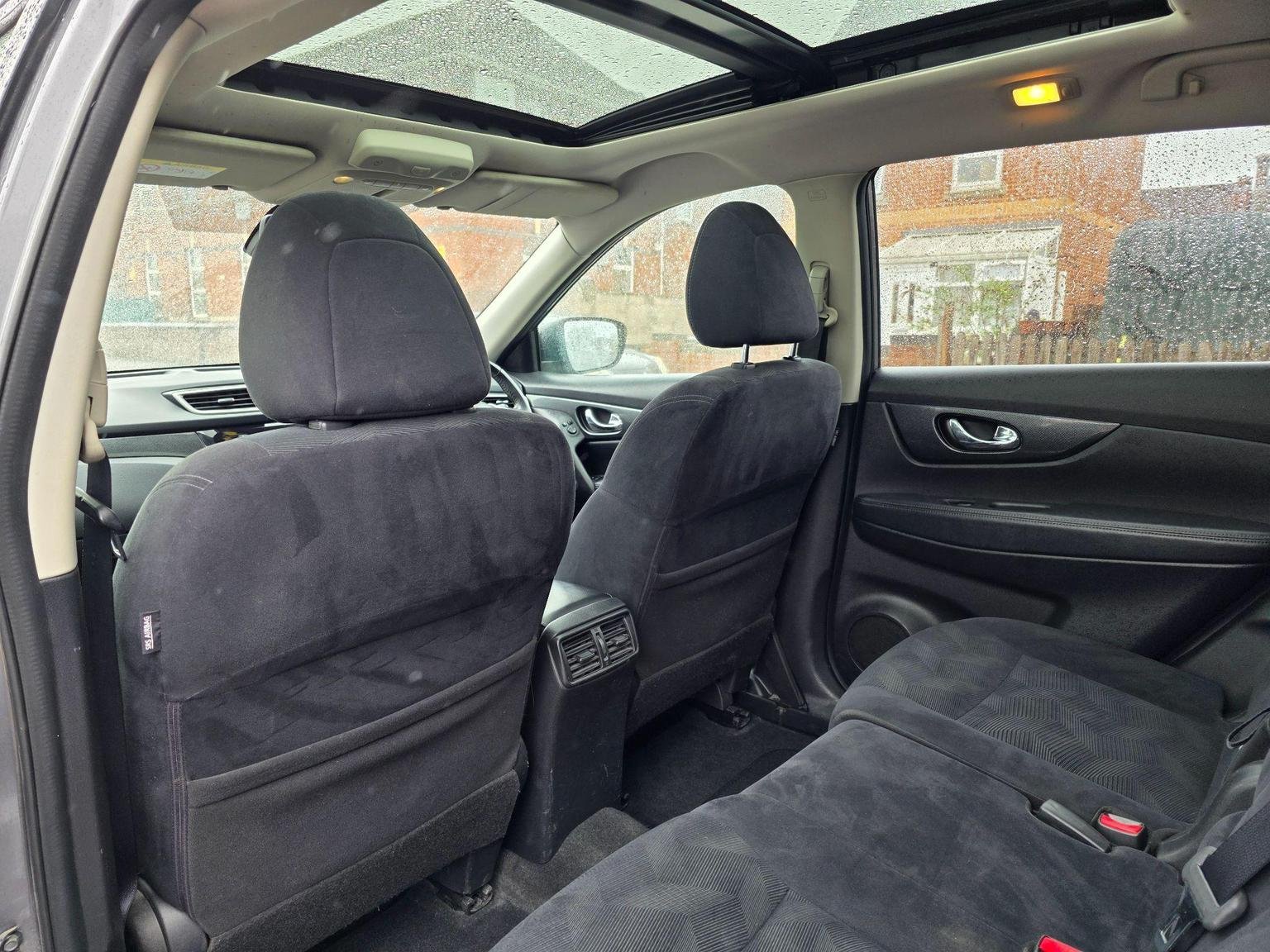 Nissan X Trail
