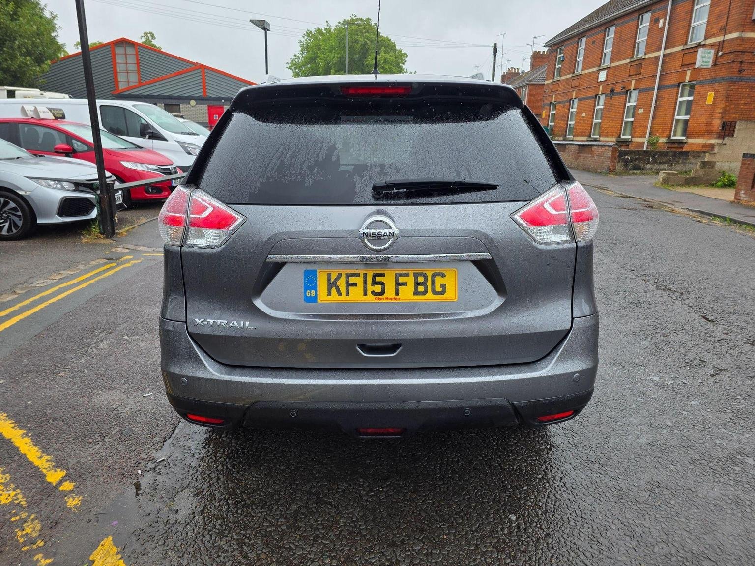 Nissan X Trail