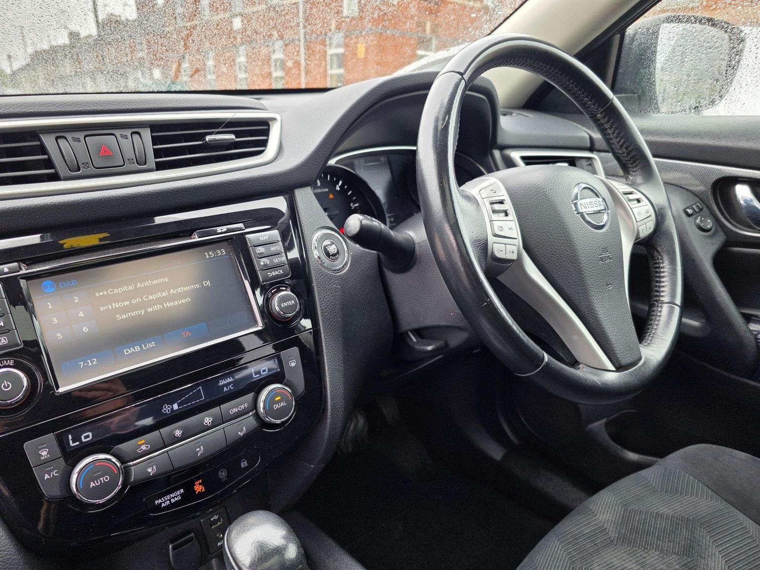 Nissan X Trail