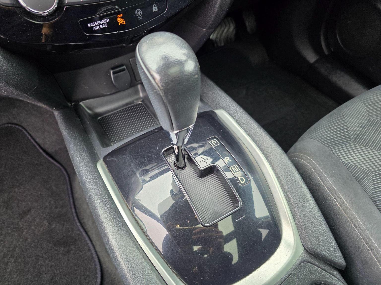 Nissan X Trail