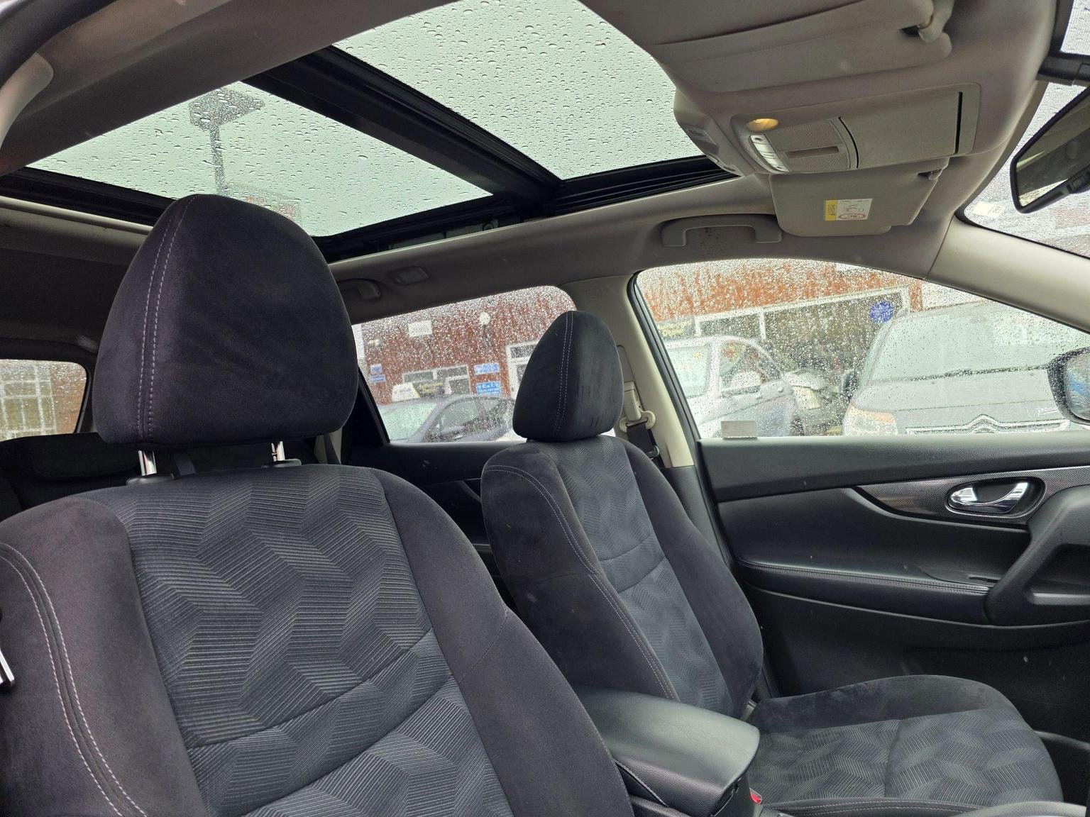 Nissan X Trail