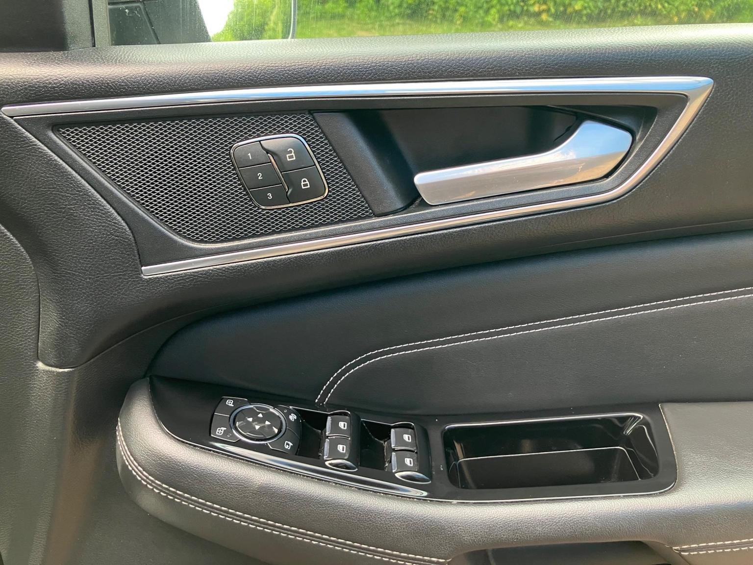 Ford S Max
