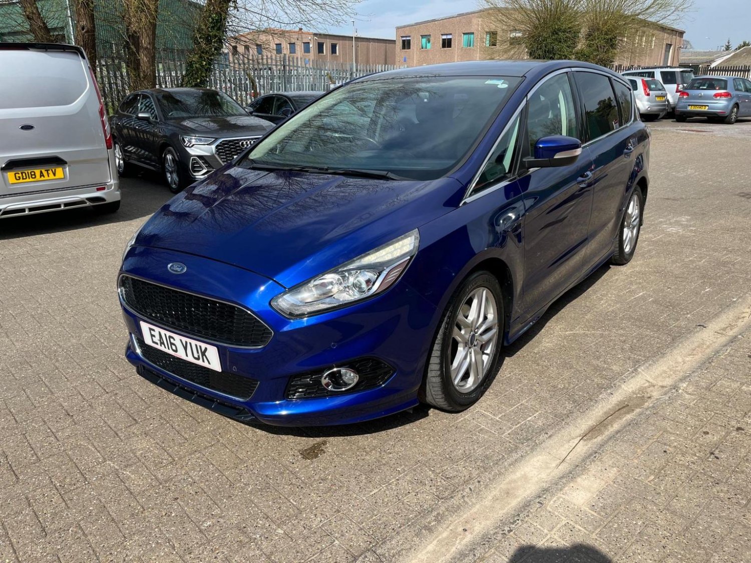 Ford S Max