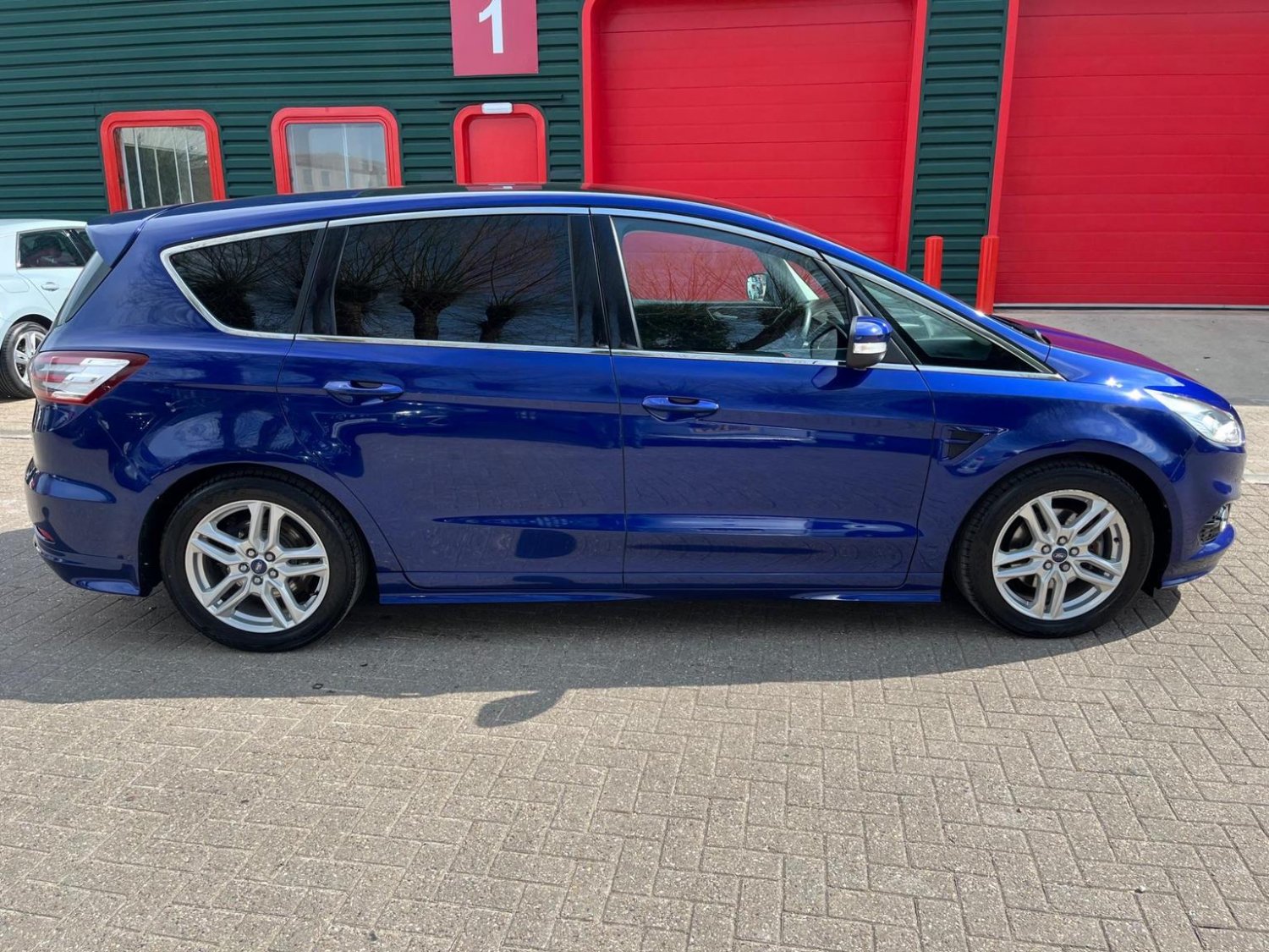 Ford S Max