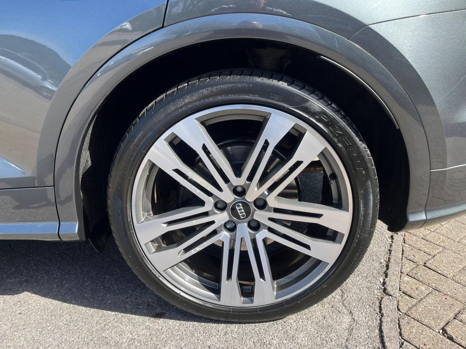 Audi SQ5