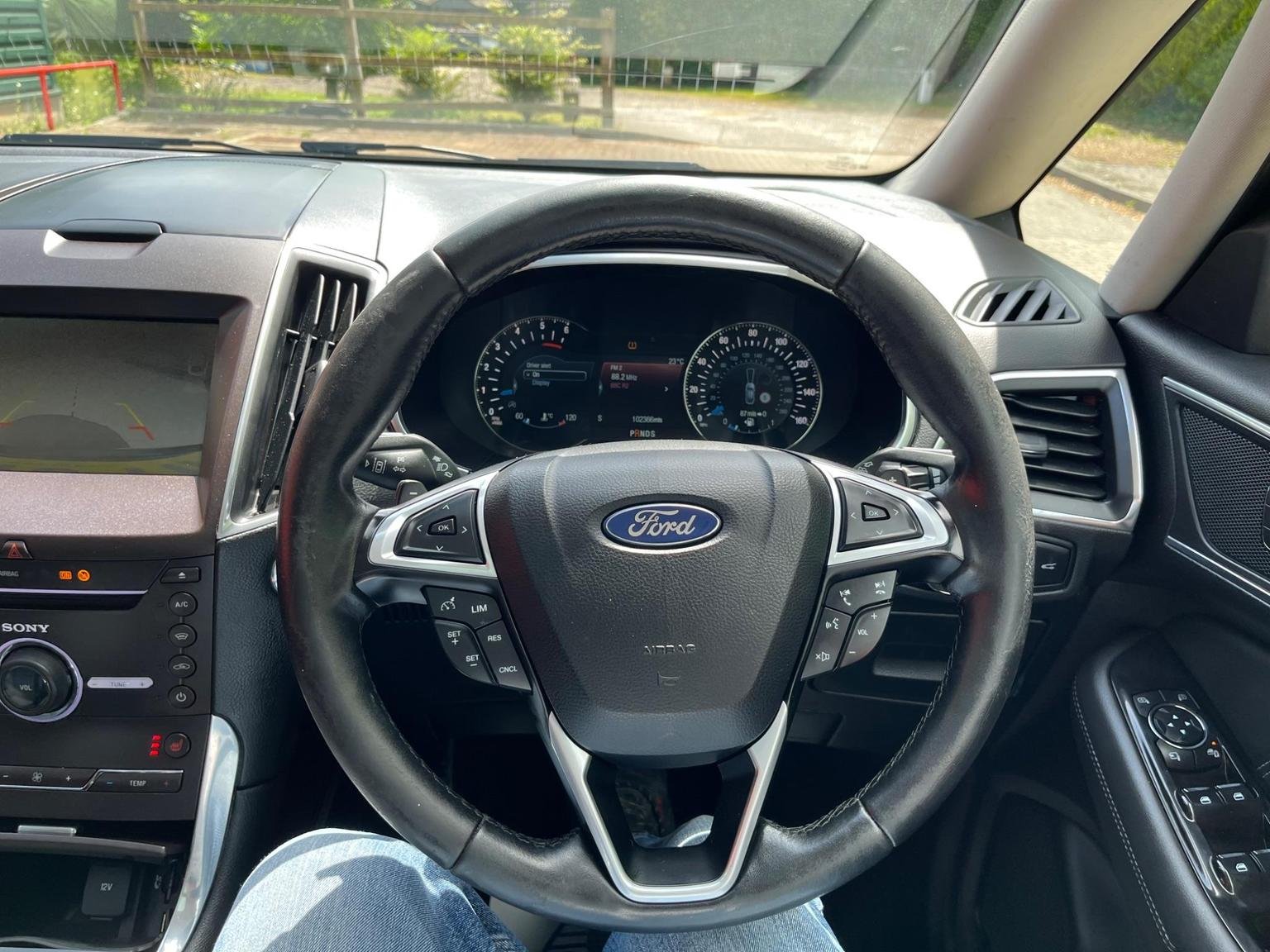 Ford Galaxy