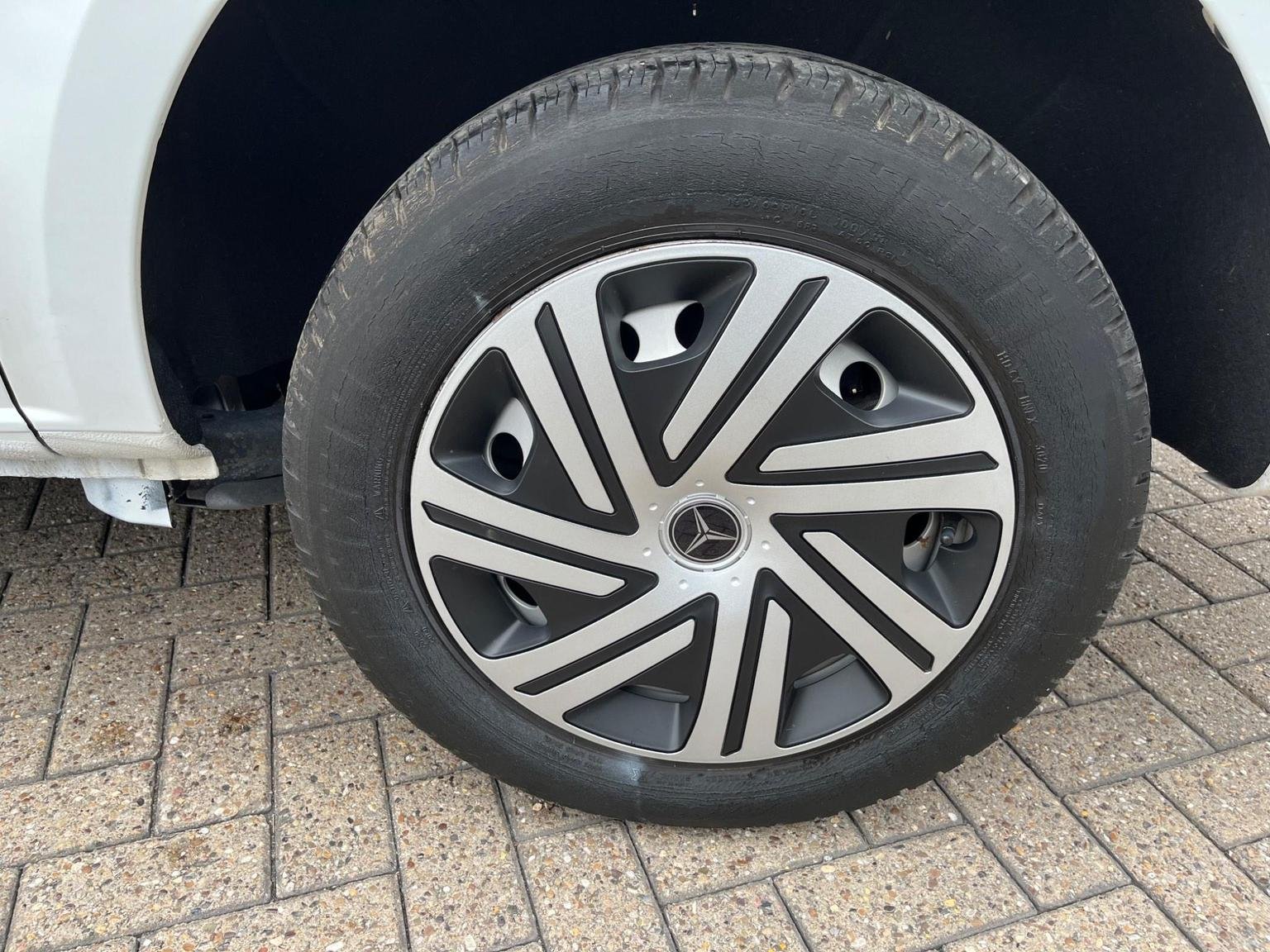 Mercedes Benz Vito