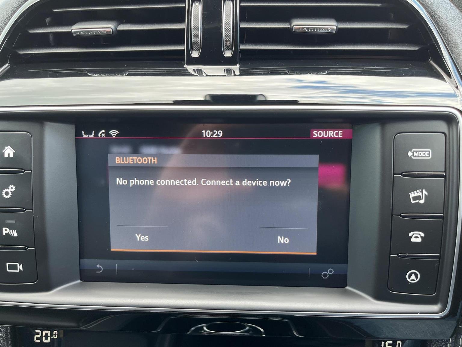 Jaguar F Pace