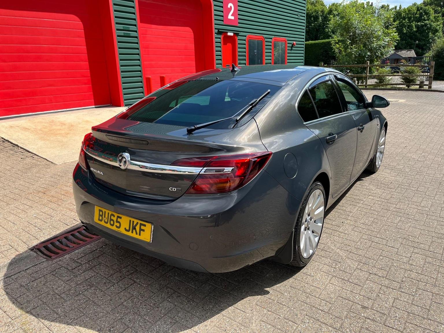 Vauxhall Insignia