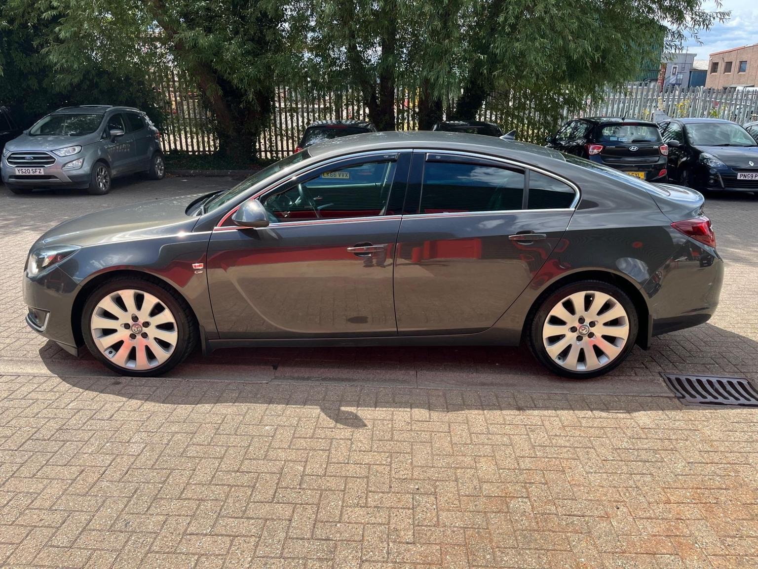 Vauxhall Insignia