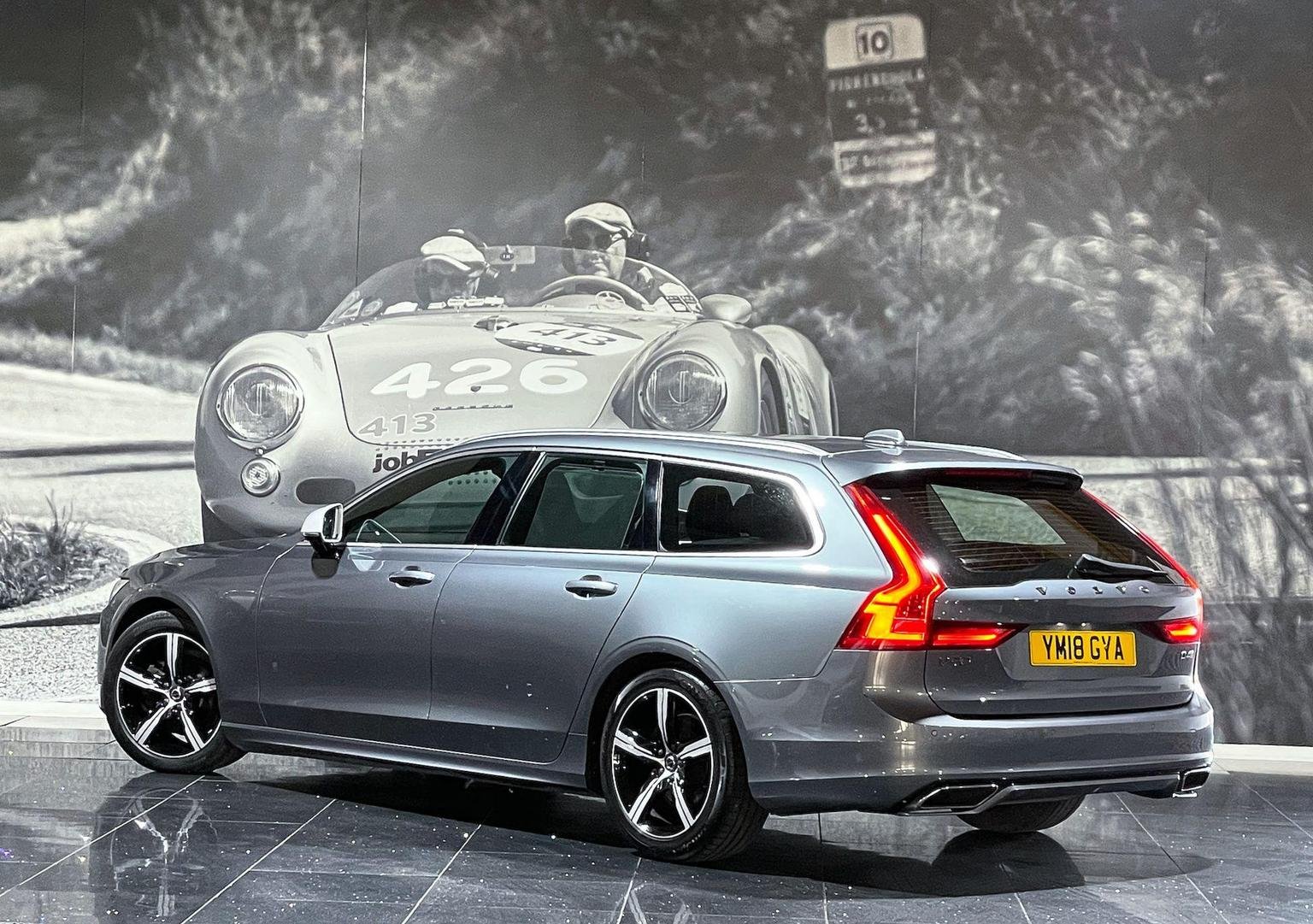 Volvo V90