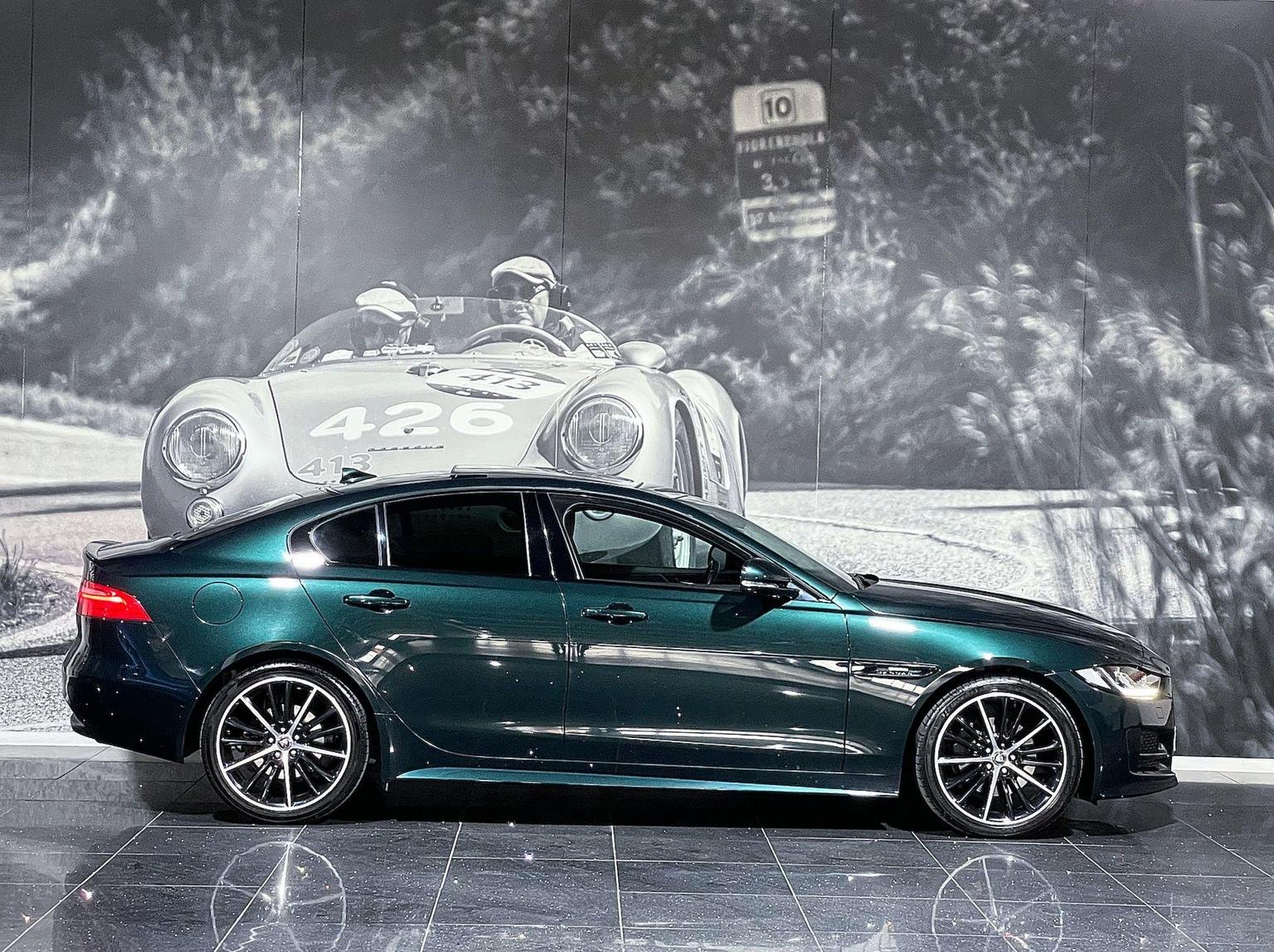 Jaguar XE