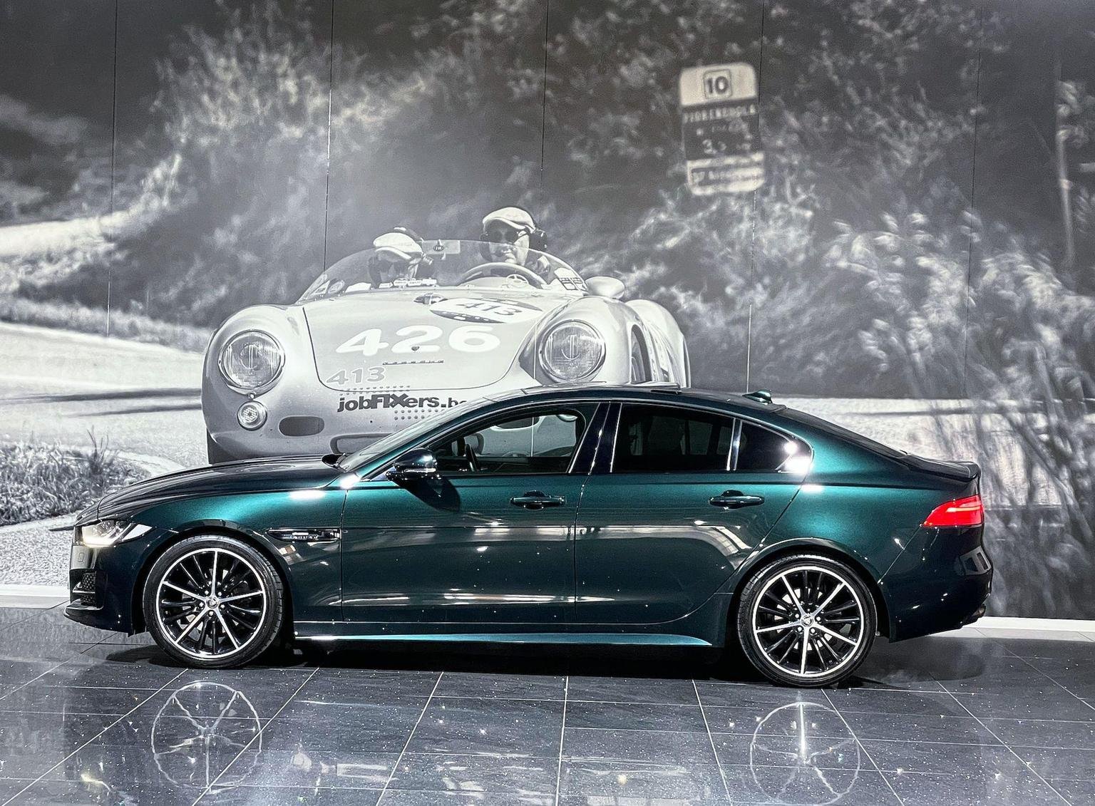 Jaguar XE
