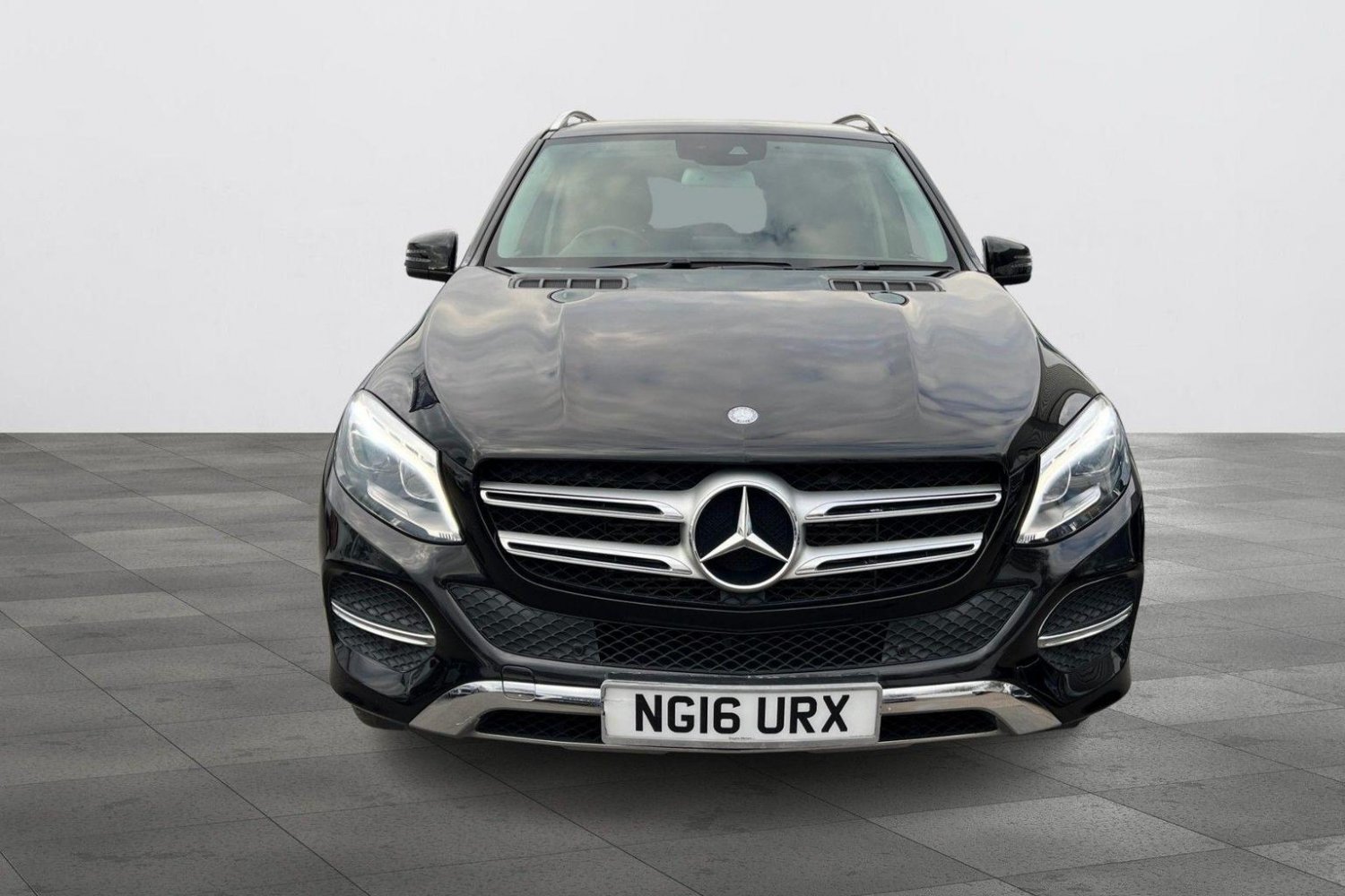 Mercedes Benz GLE-CLASS