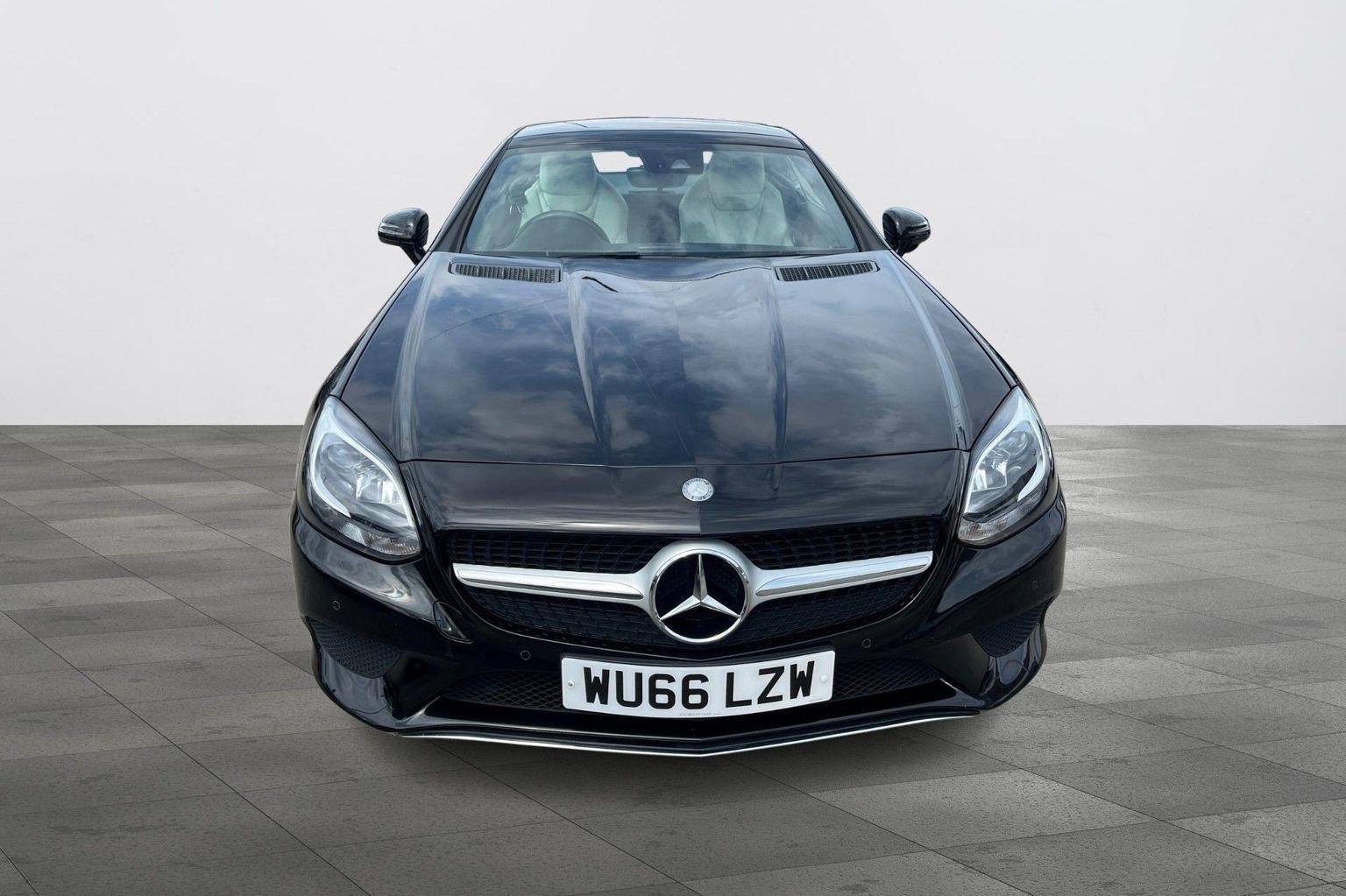 Mercedes Benz SLC