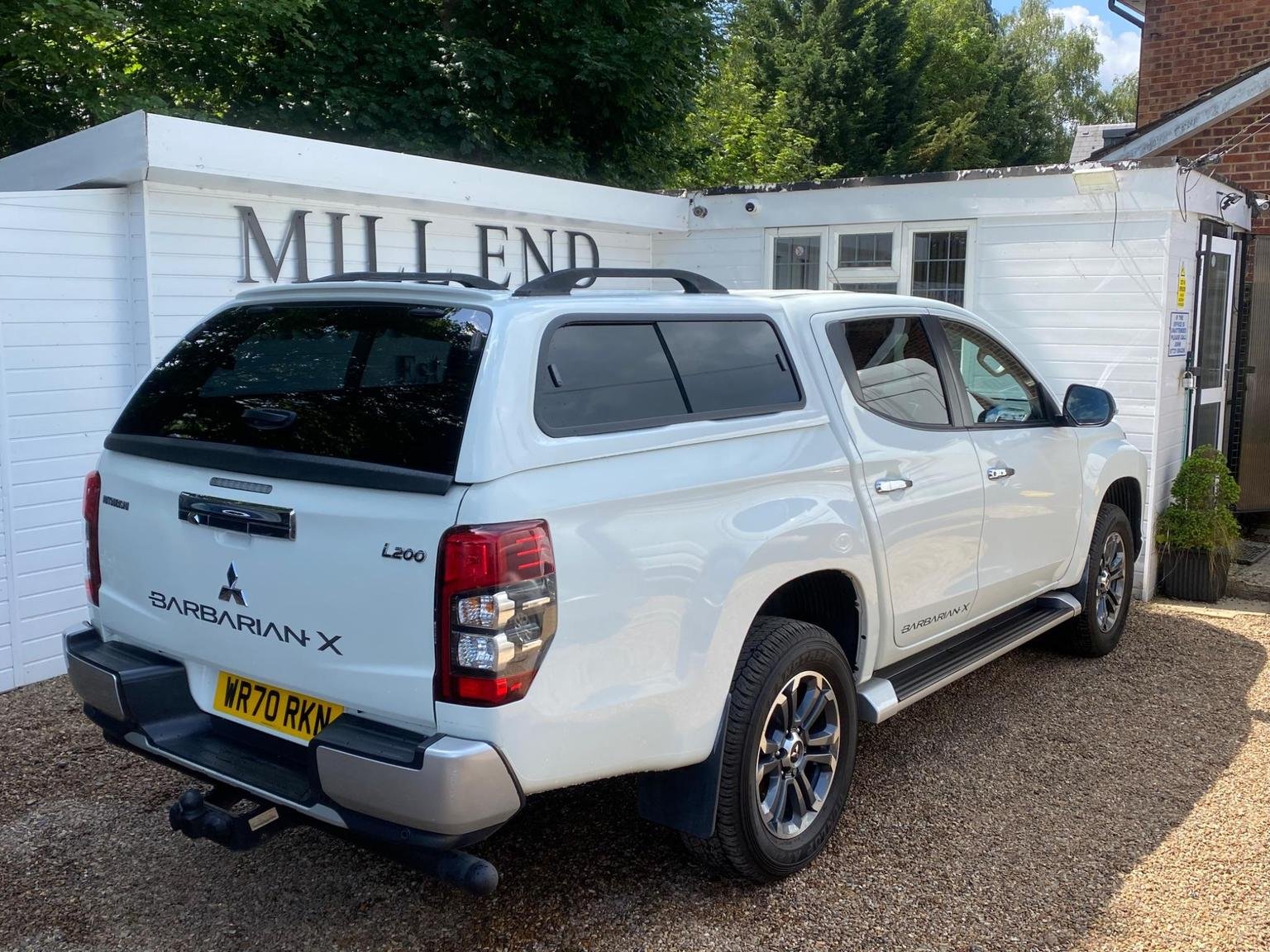 Mitsubishi L200