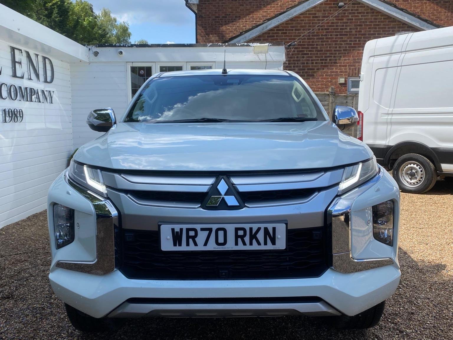 Mitsubishi L200