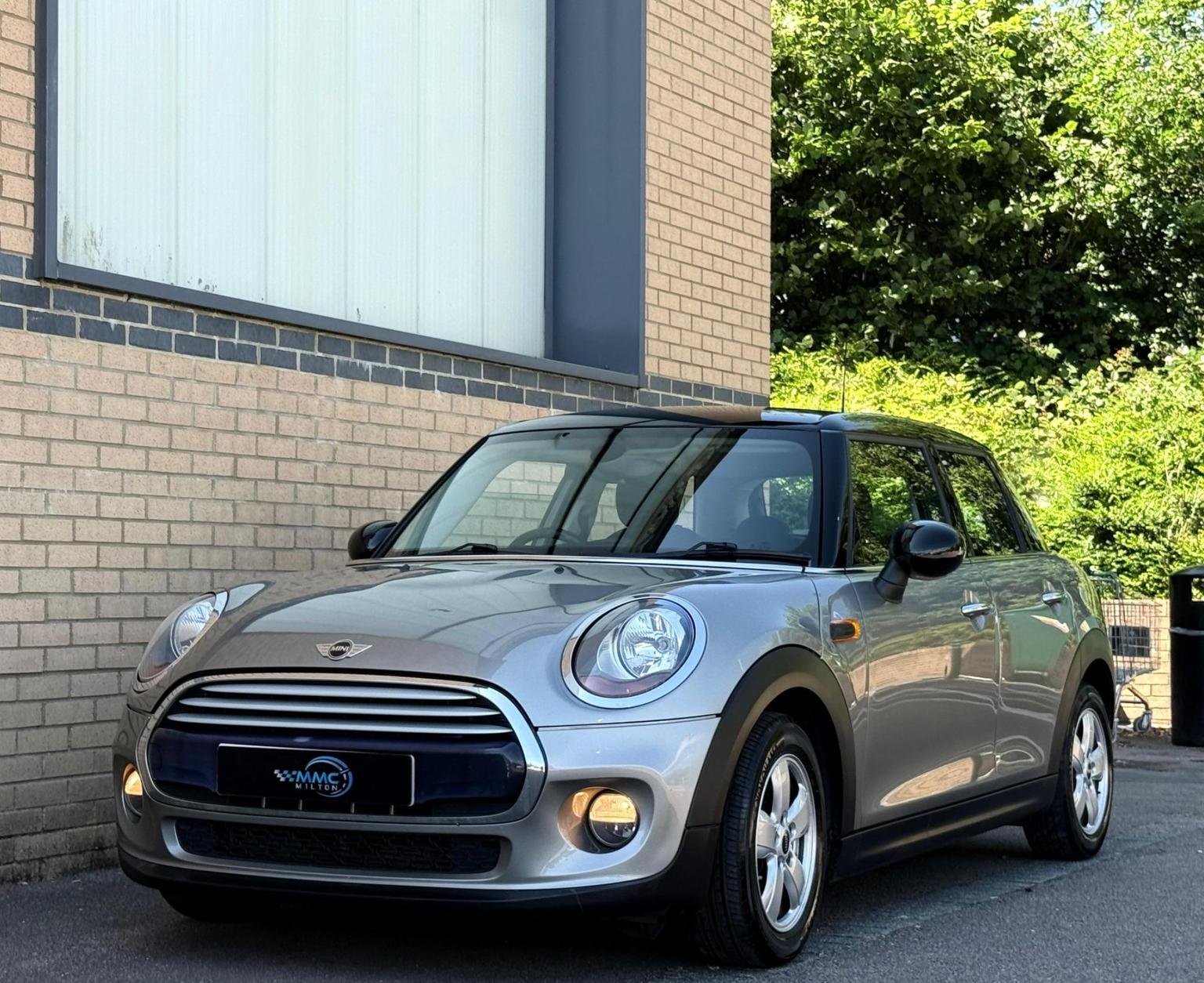 MINI Hatch