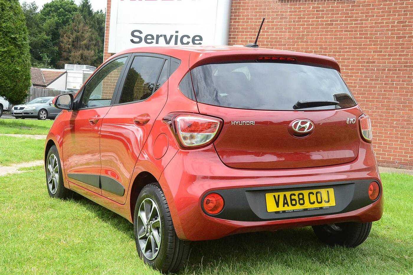 Hyundai i10