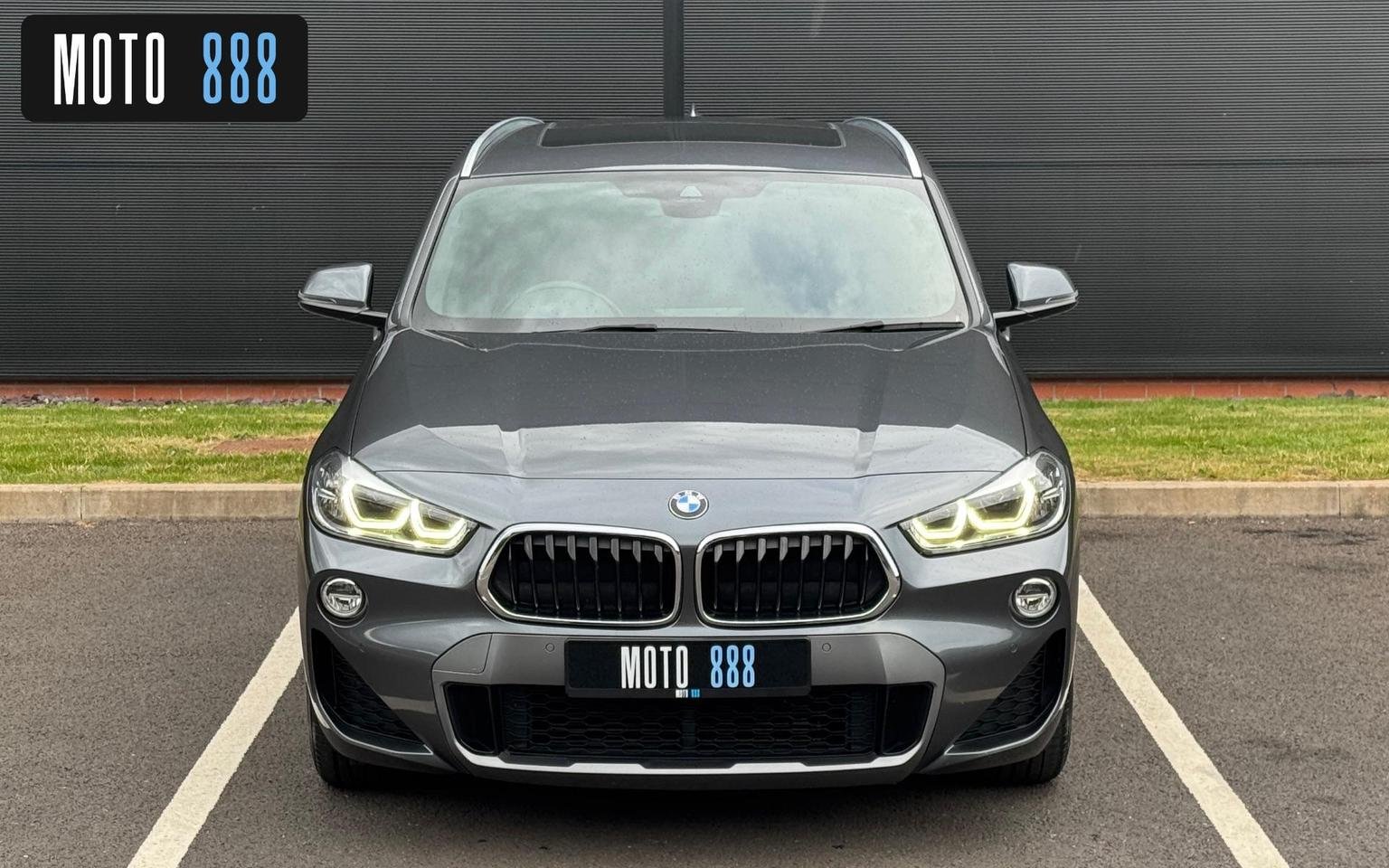 BMW X2