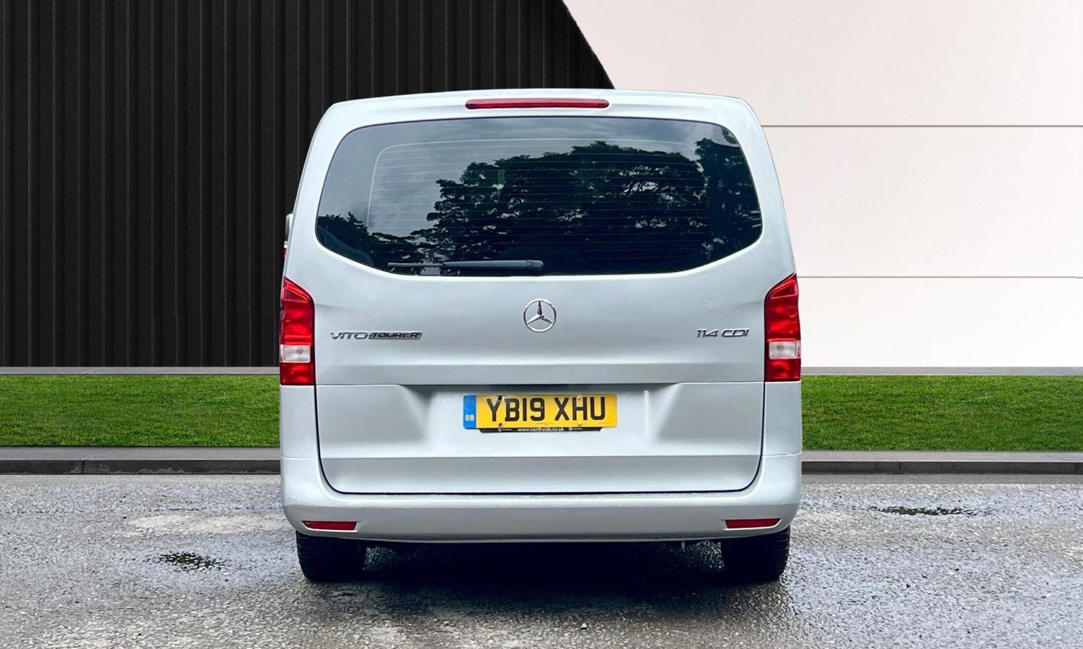 Mercedes Benz Vito