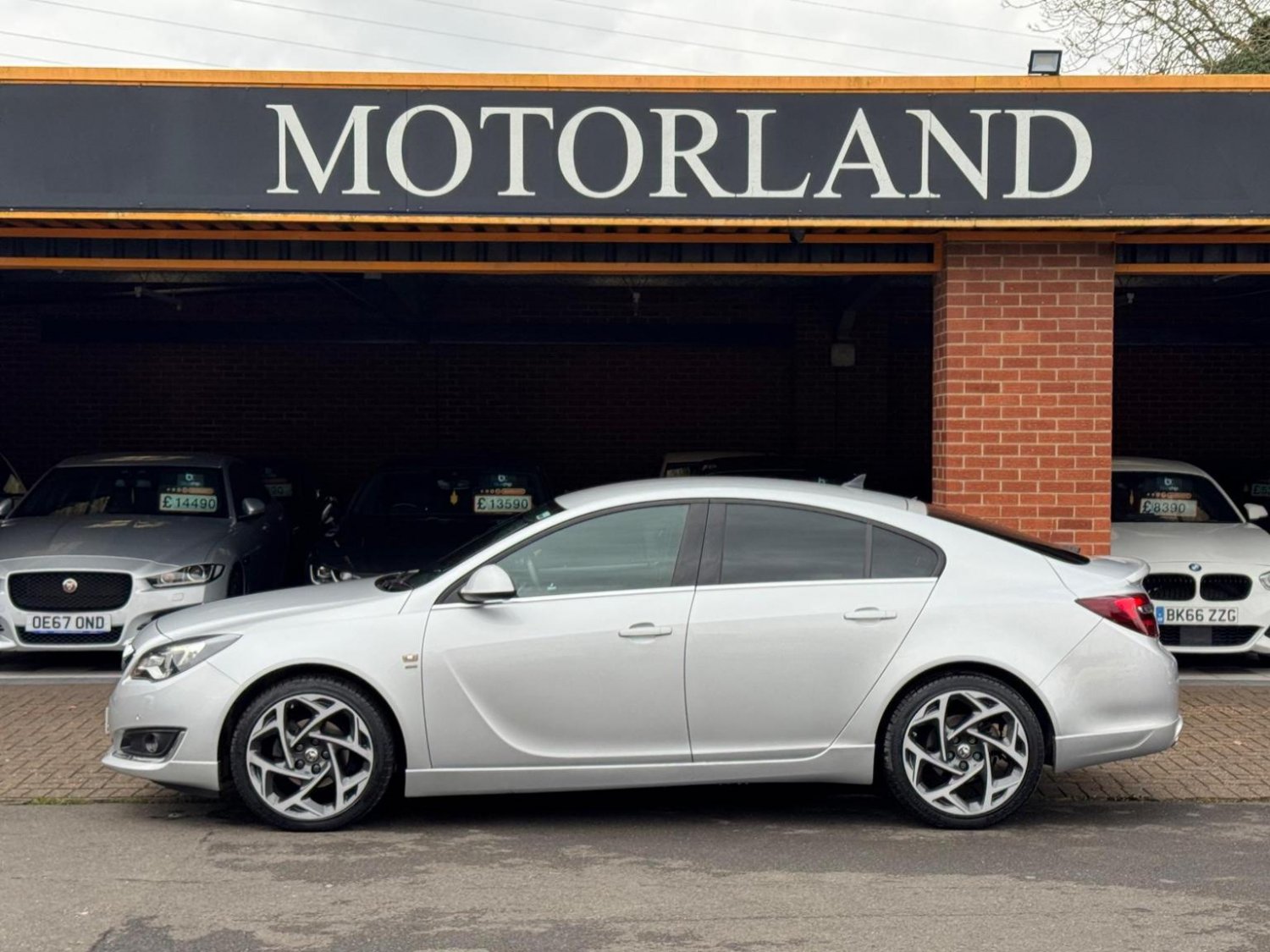 Vauxhall Insignia