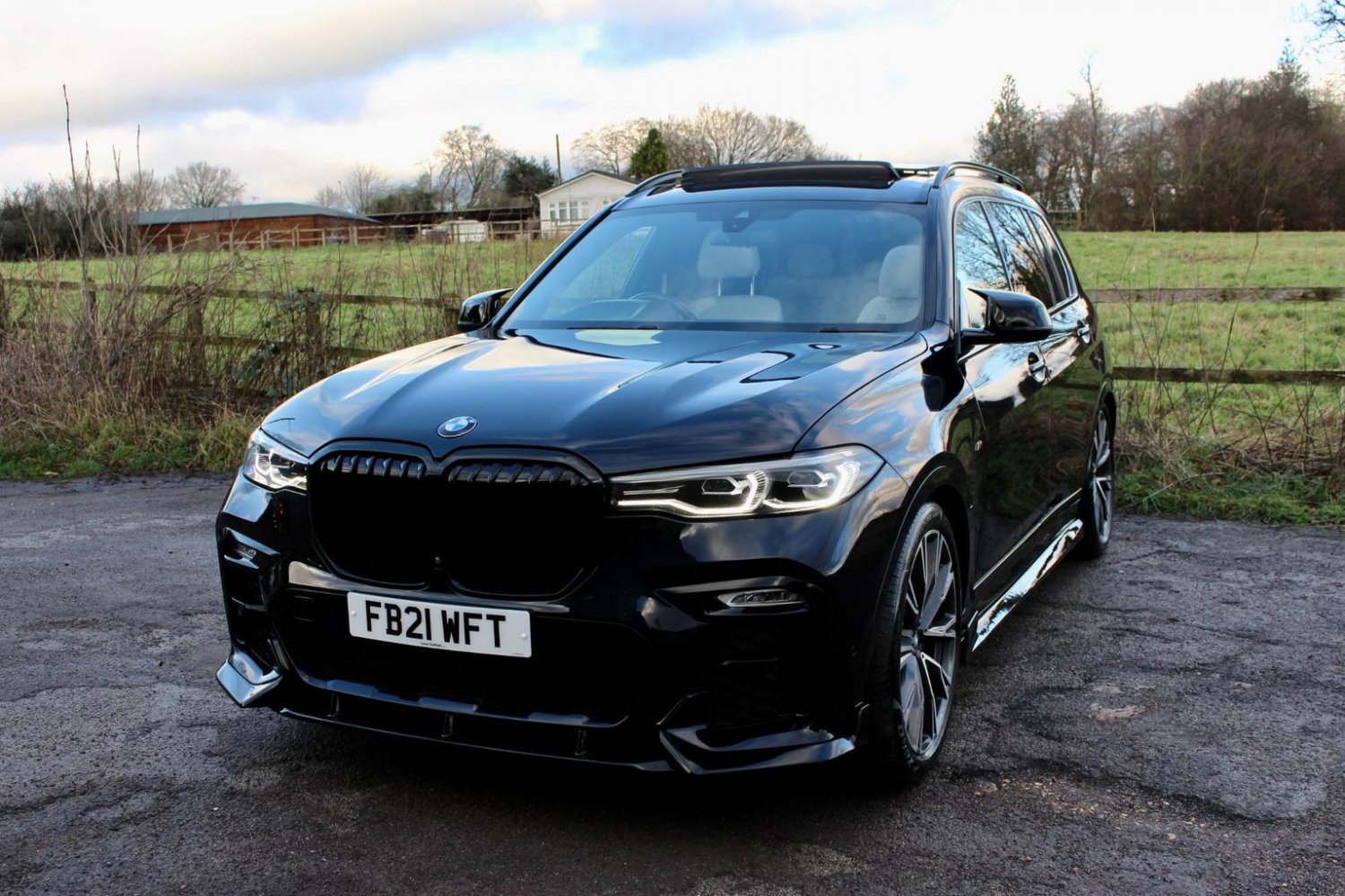 BMW X7