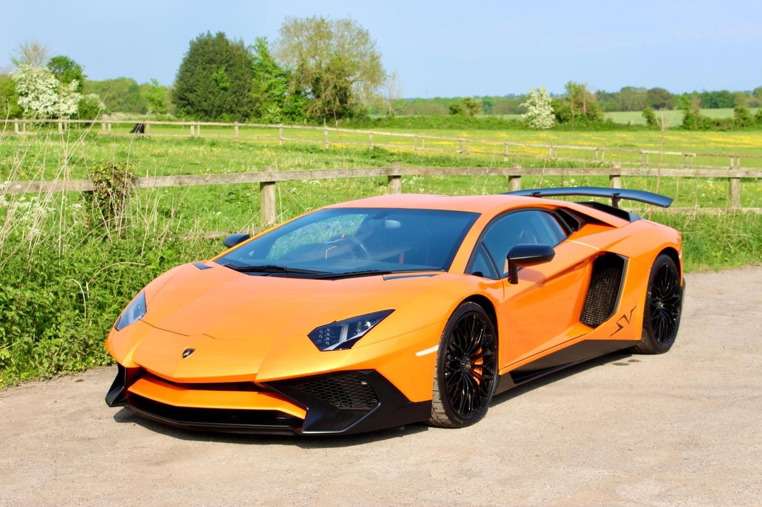 Lamborghini Aventador