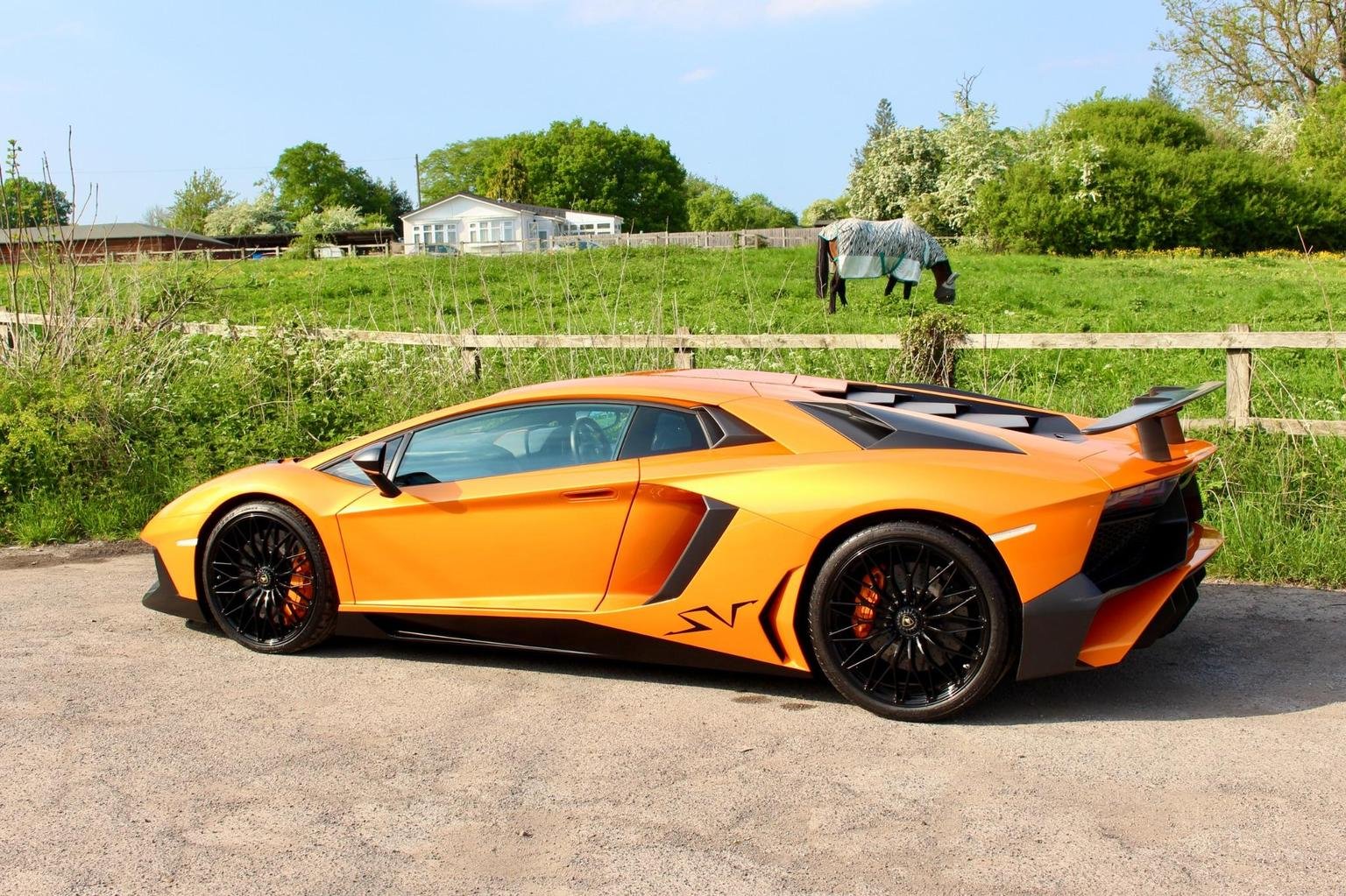 Lamborghini Aventador
