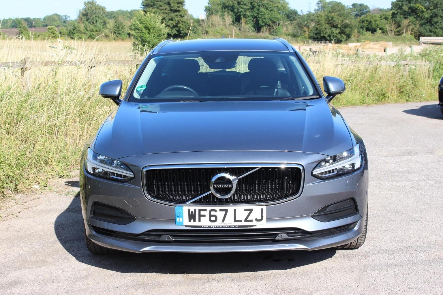 Volvo V90