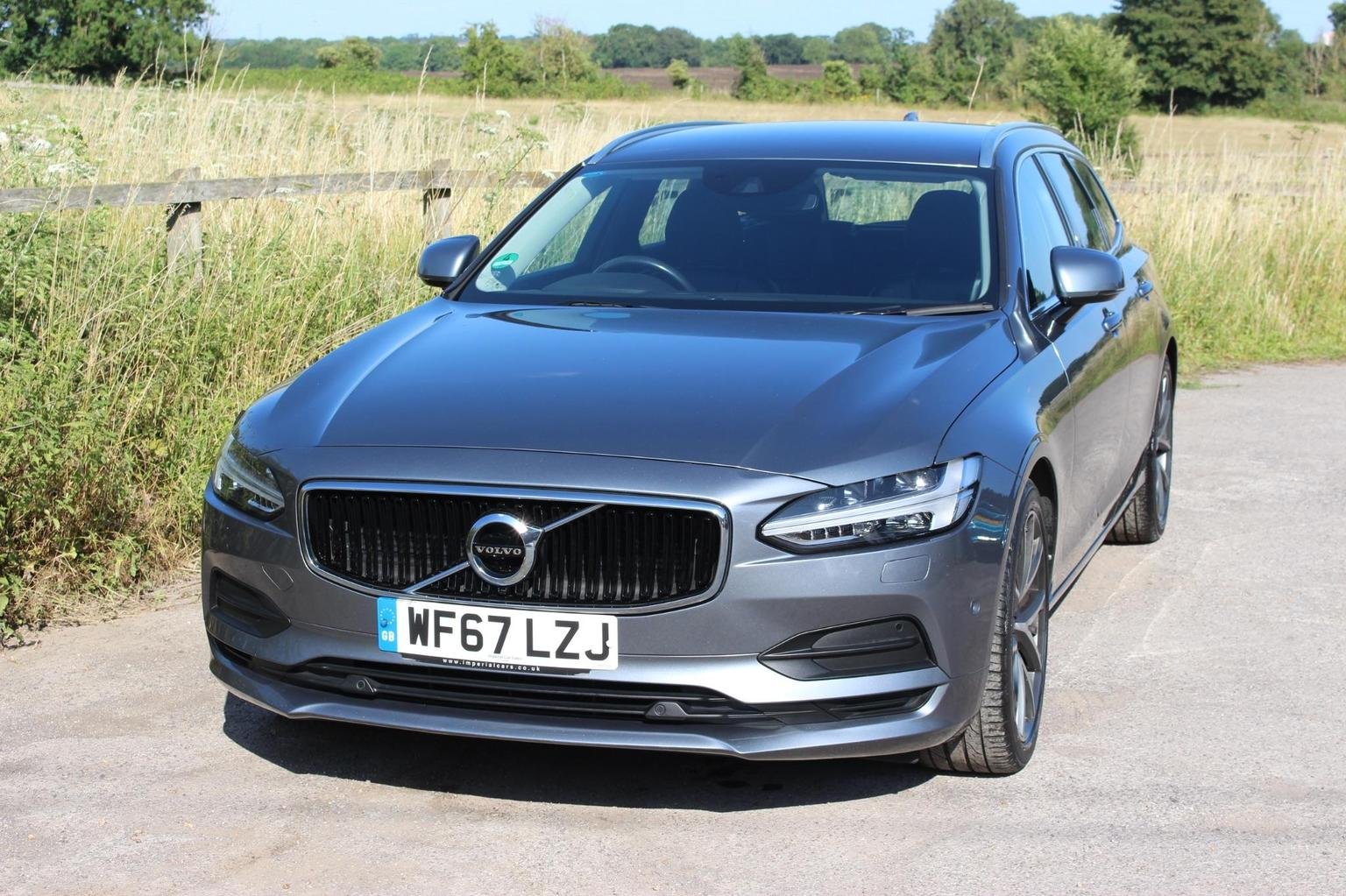 Volvo V90