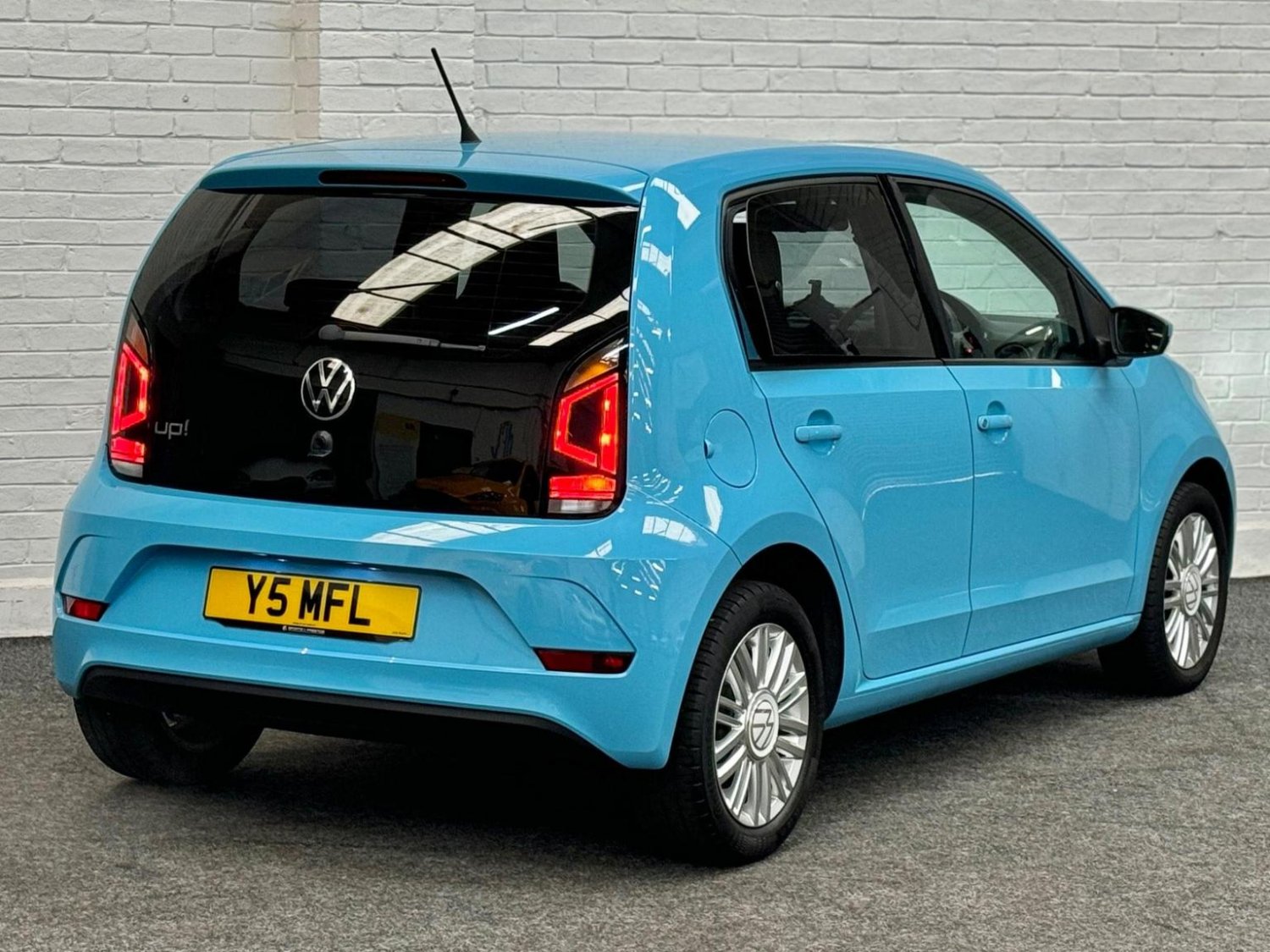 Volkswagen UP
