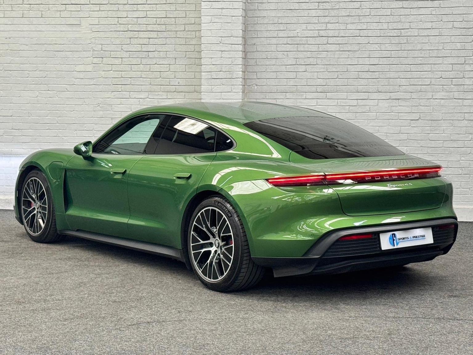 Porsche Taycan