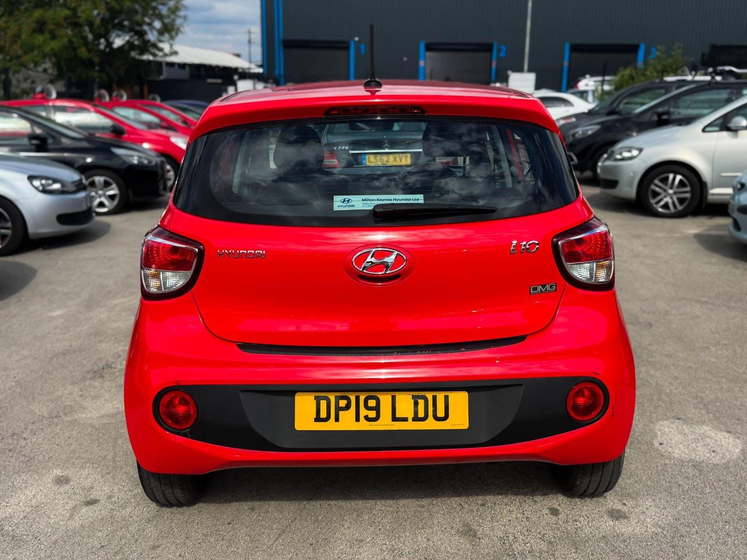 Hyundai i10