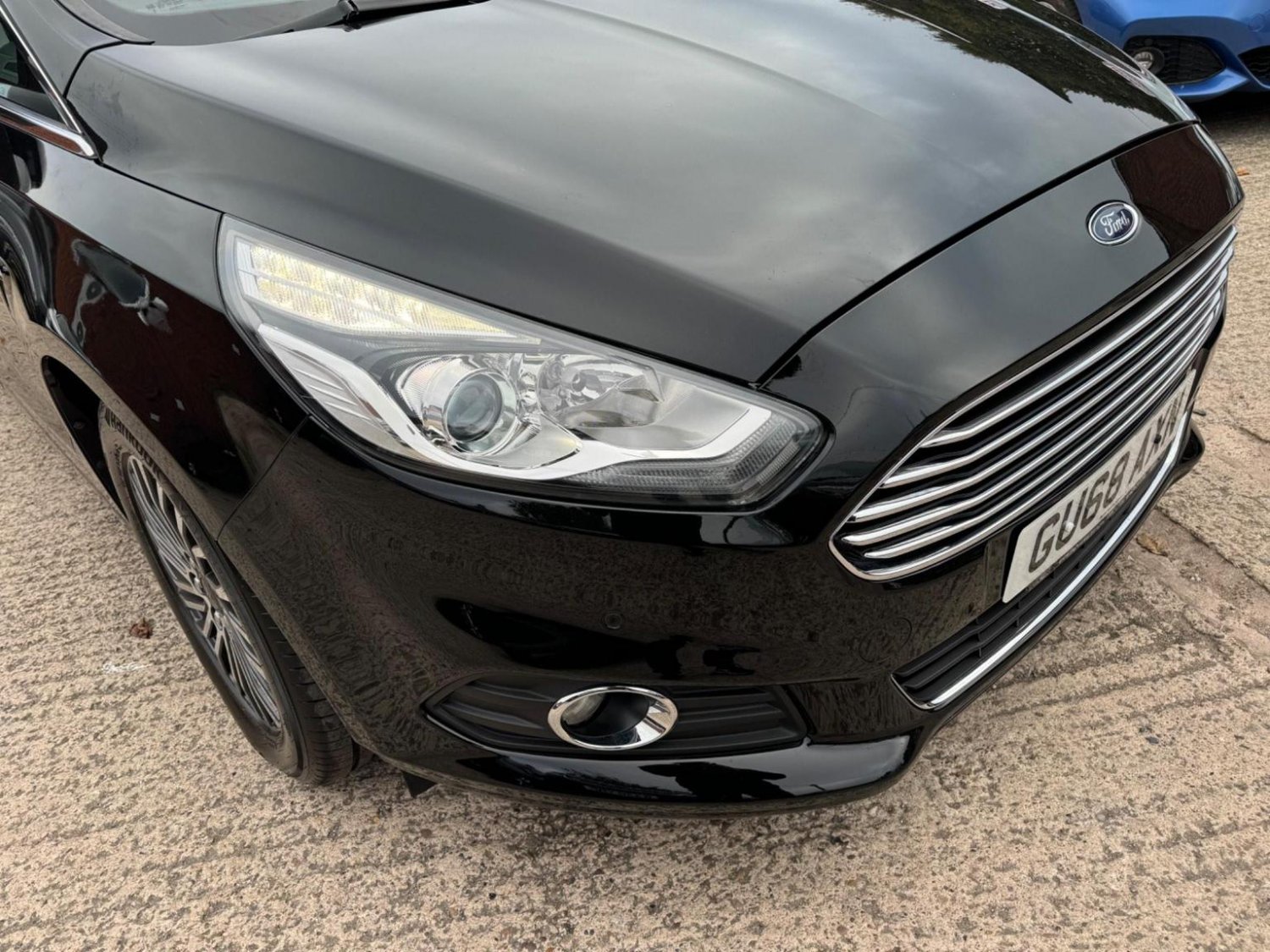 Ford S Max