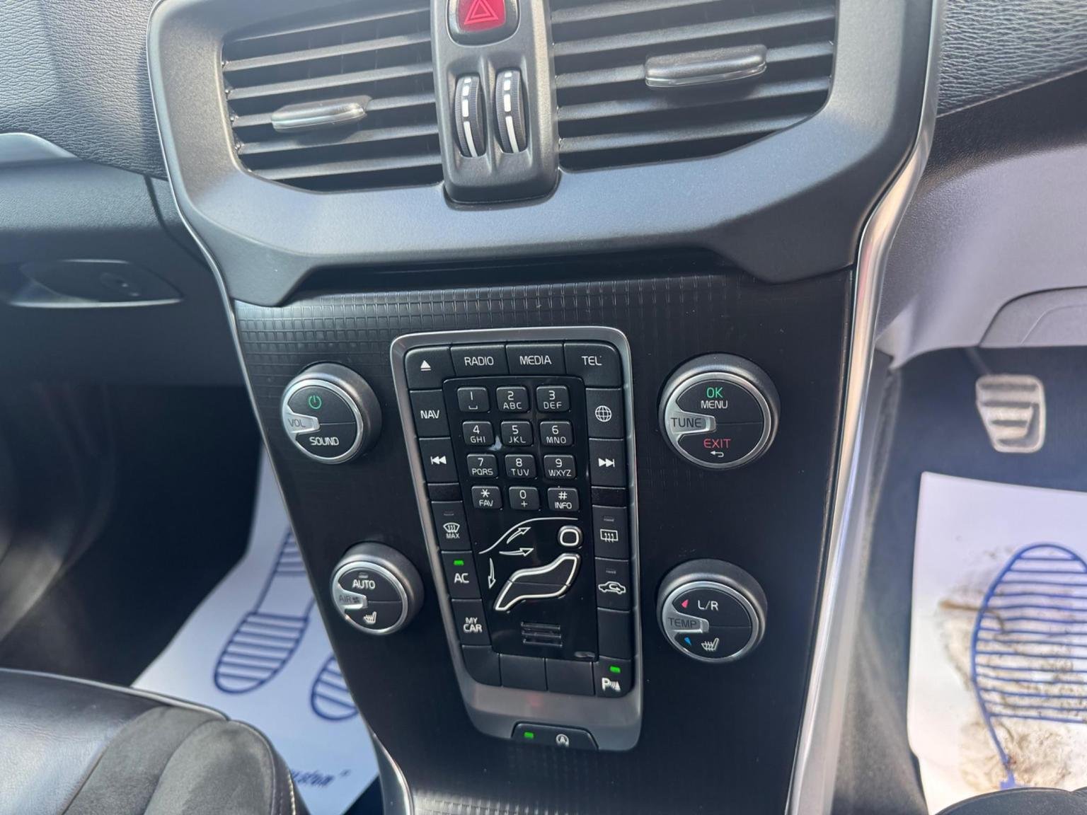 Volvo V40