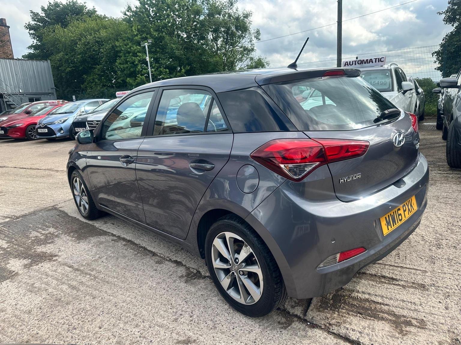 Hyundai i20