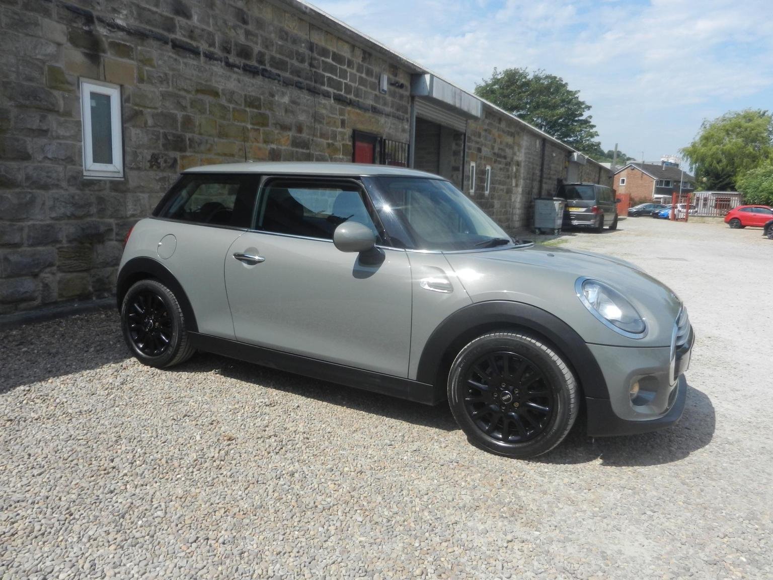 MINI Hatch
