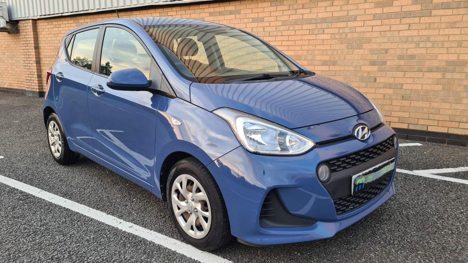 Hyundai i10