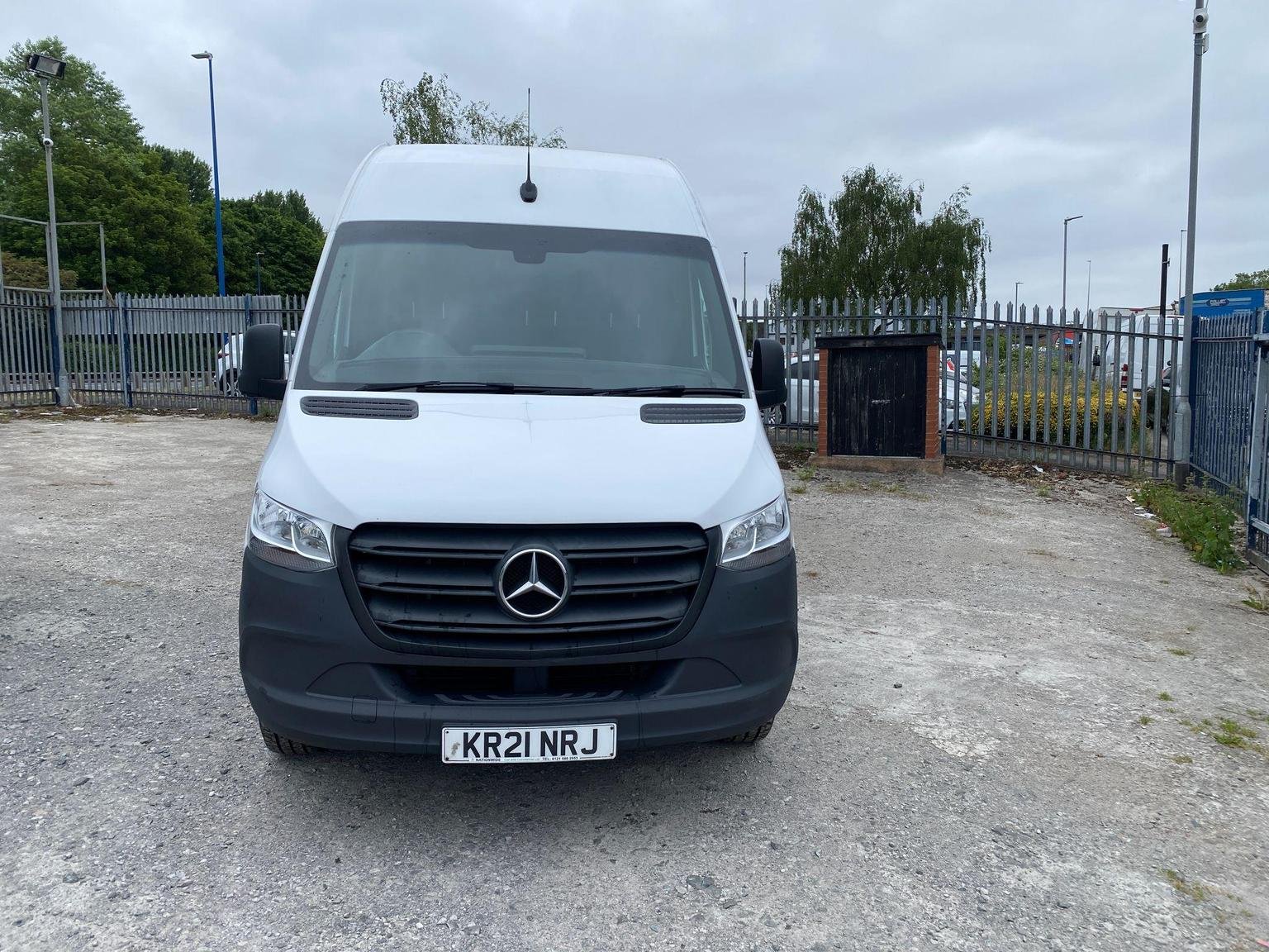 Mercedes Benz Sprinter