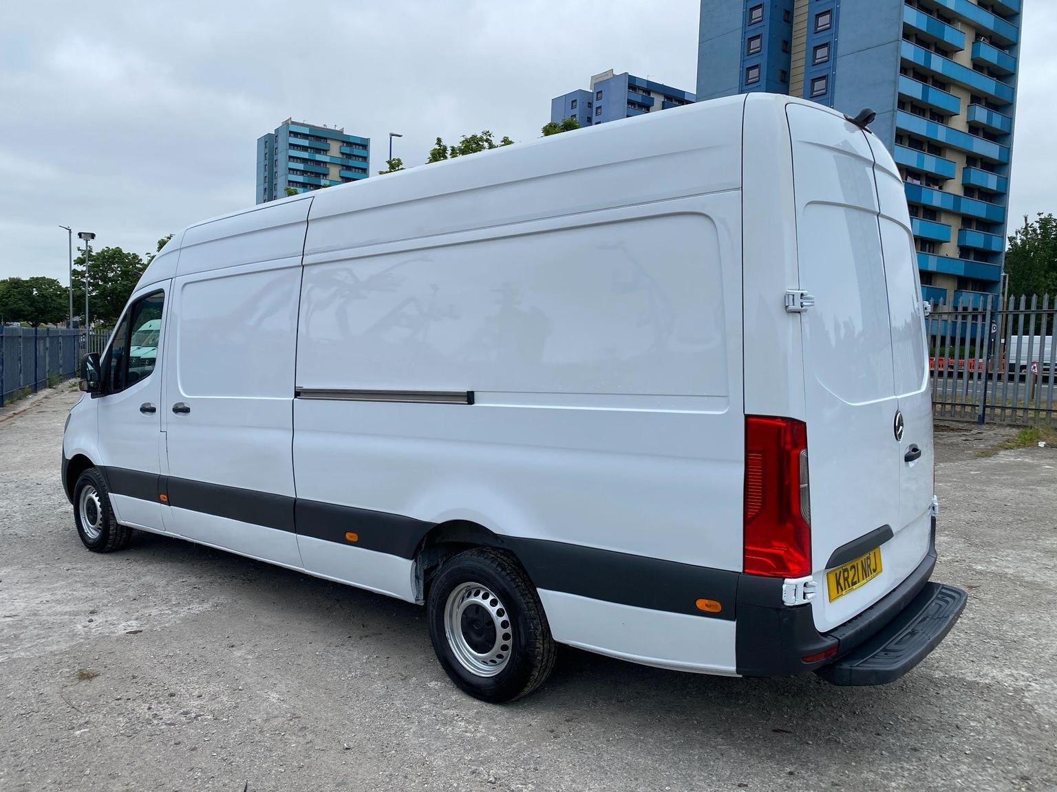 Mercedes Benz Sprinter