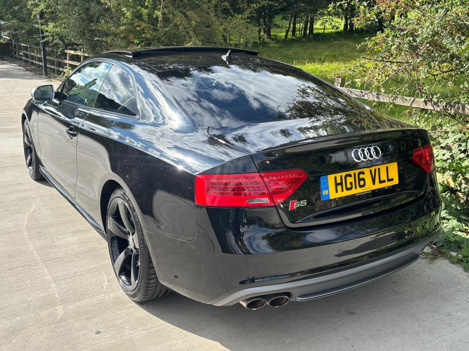 Audi S5