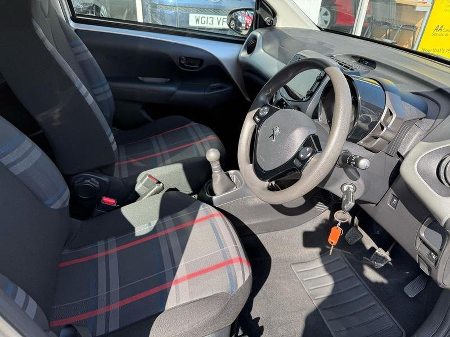 Peugeot 108