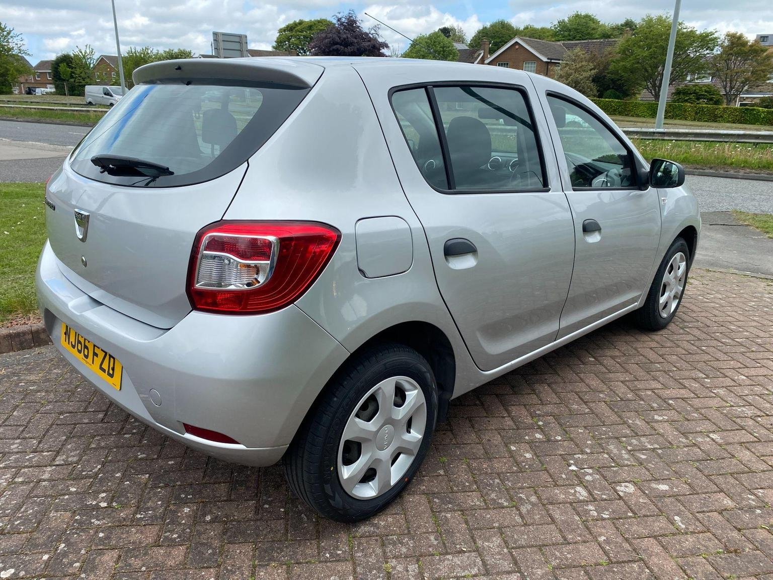 Dacia Sandero