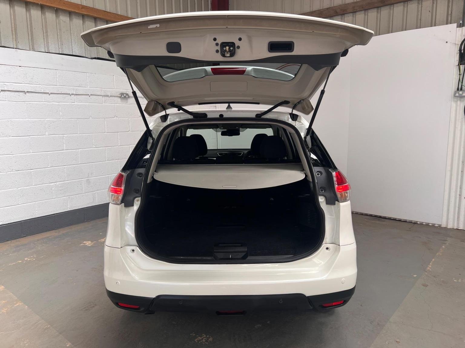 Nissan X Trail