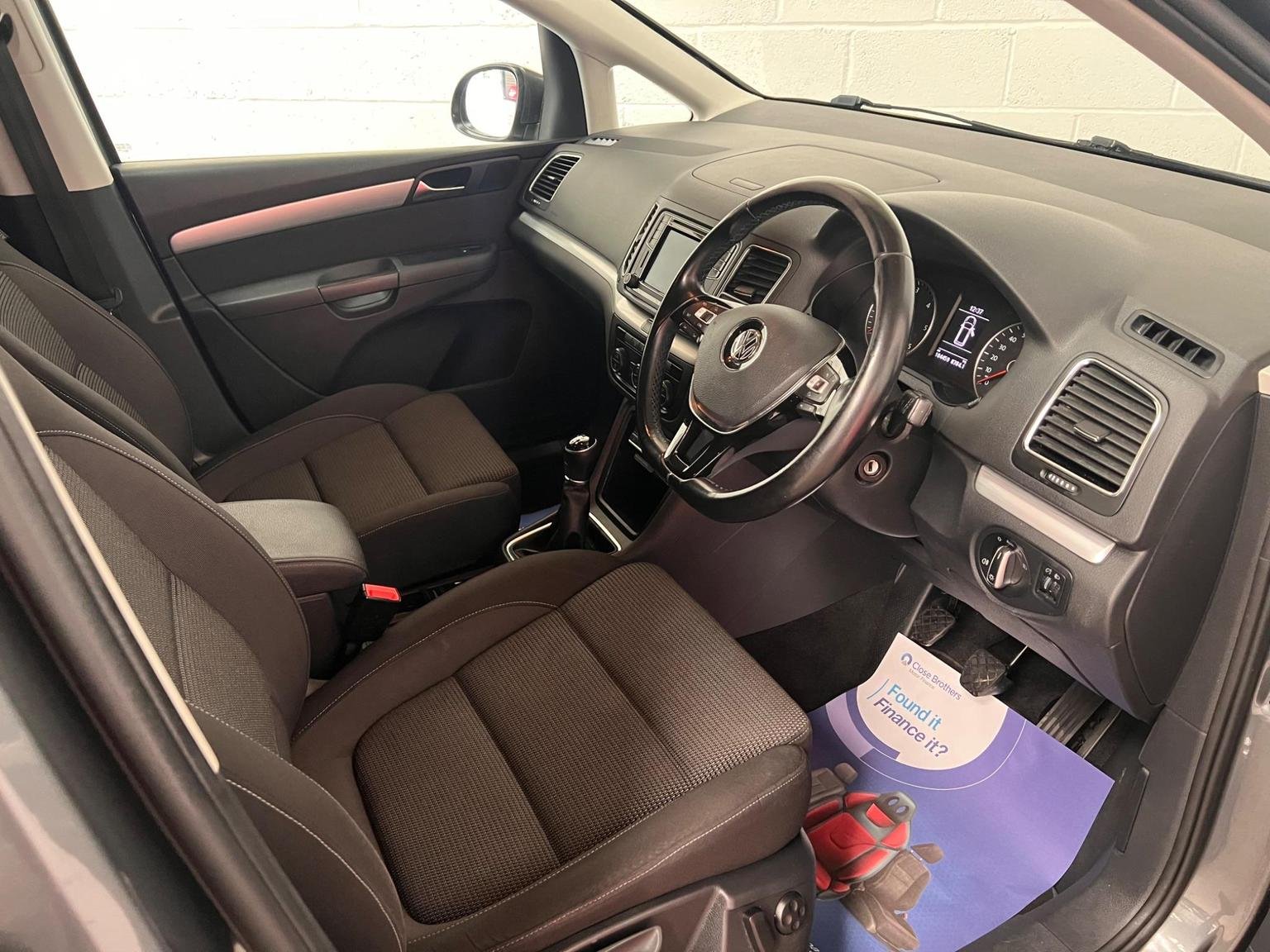Volkswagen Sharan