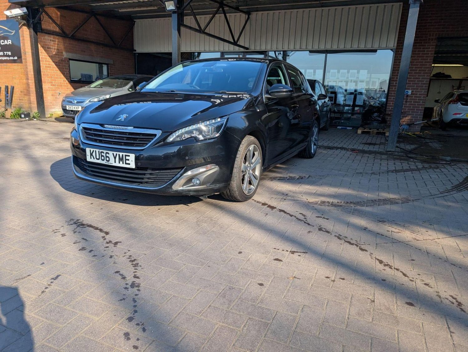 Peugeot 308