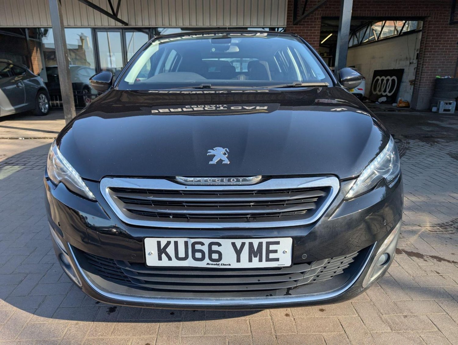 Peugeot 308