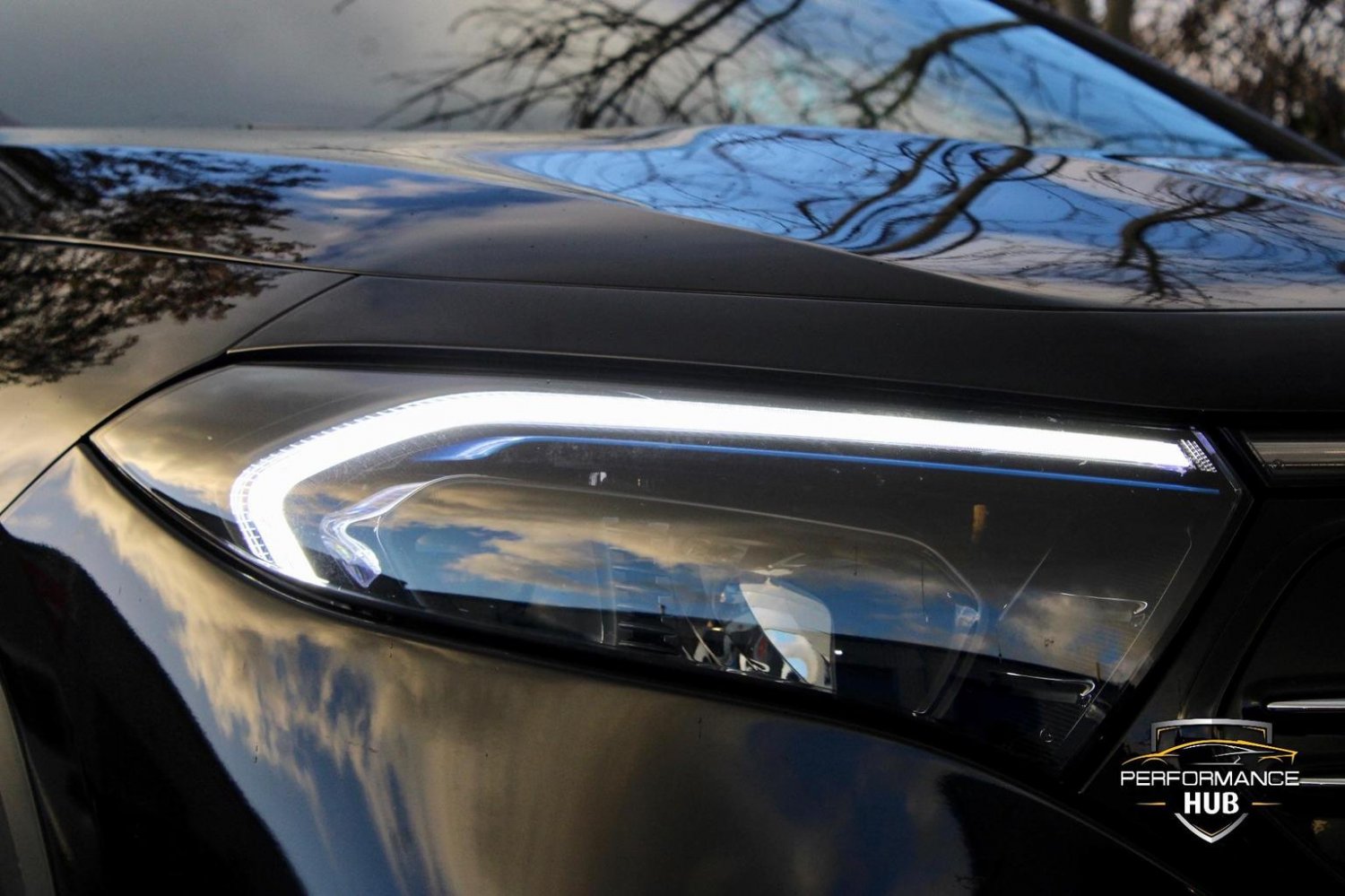 Mercedes Benz EQA