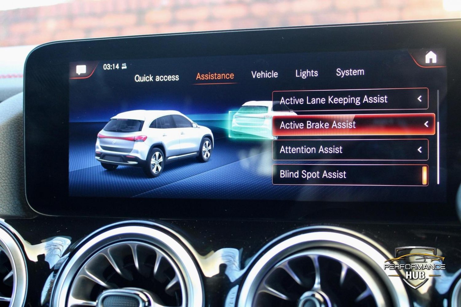 Mercedes Benz EQA